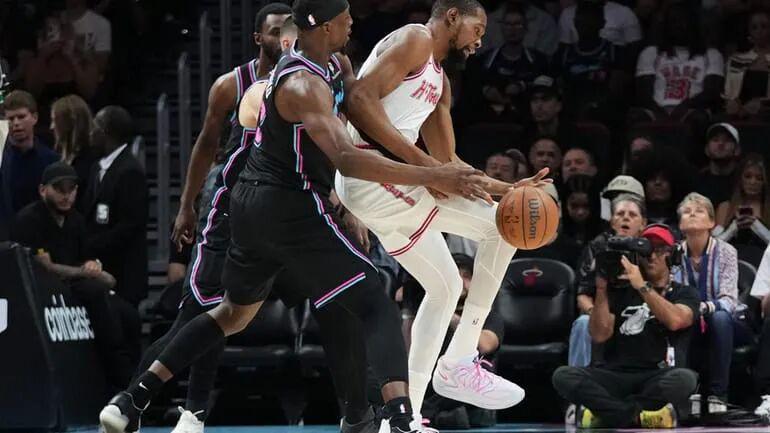 开yun体育官网-火箭输给热：乌度卡又输斯波教练